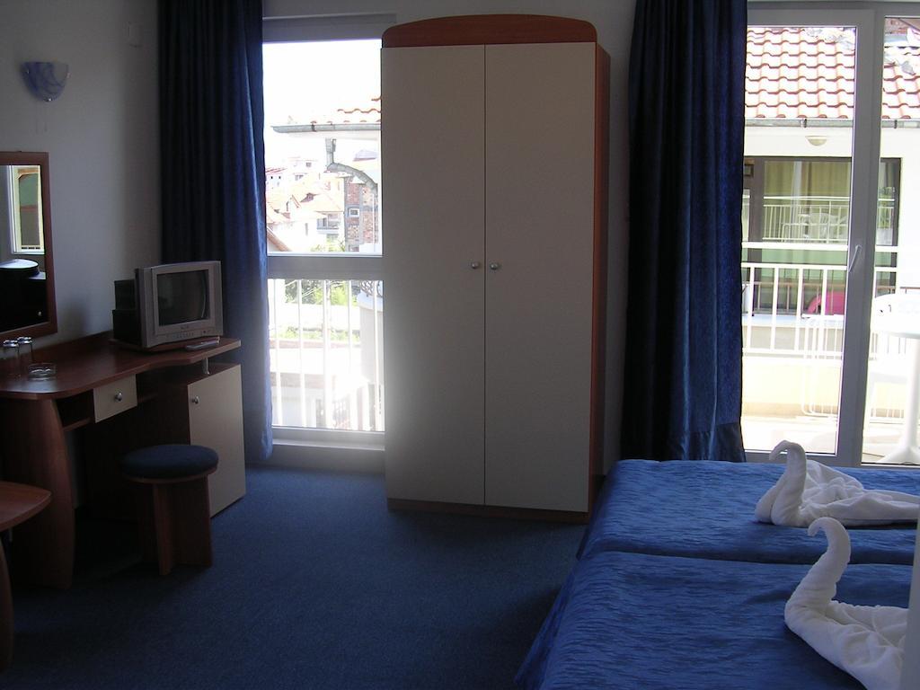 Pension Ruskovi Guesthouse Ravda Værelse billede