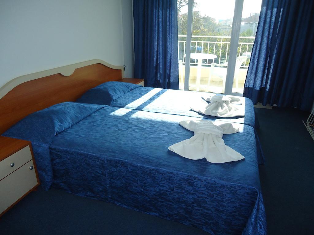 Pension Ruskovi Guesthouse Ravda Værelse billede