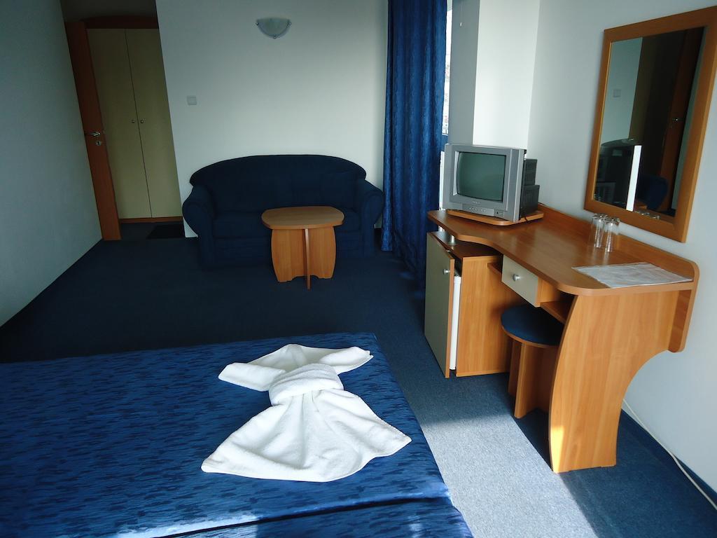 Pension Ruskovi Guesthouse Ravda Værelse billede